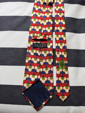 Rare Gucci Pop Art Multicolor Red Blue Green Geometric Silk Tie